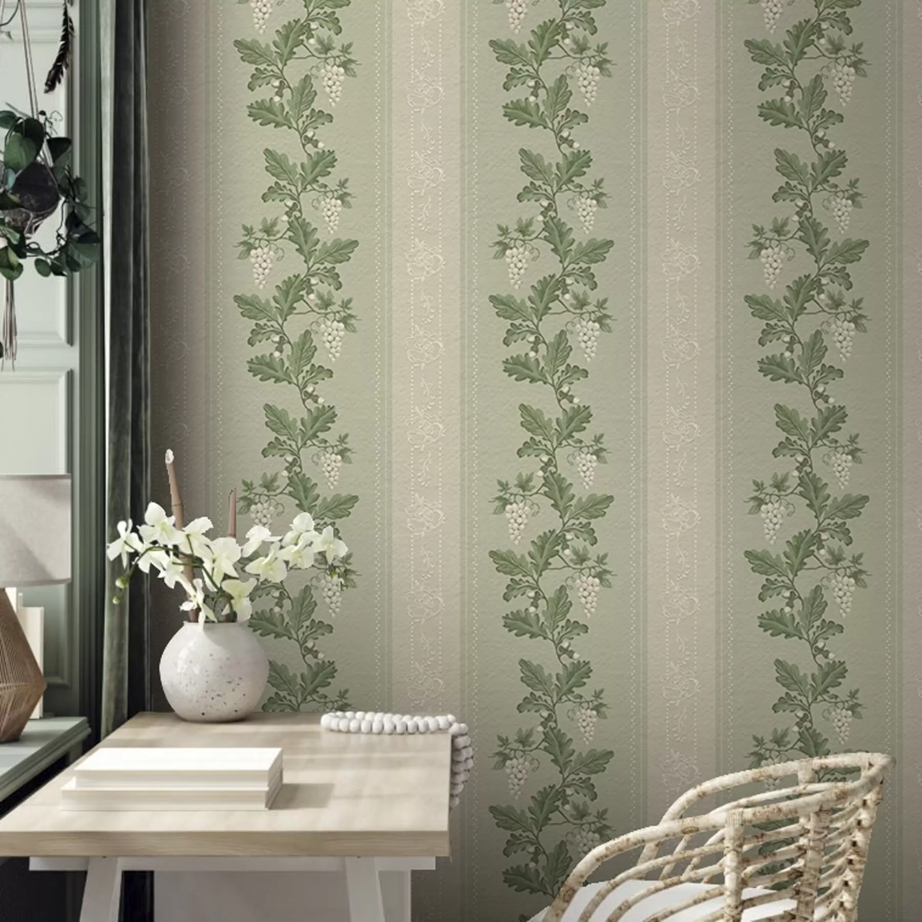 wall murals Grape bunches and lace, green classic pattern a00223