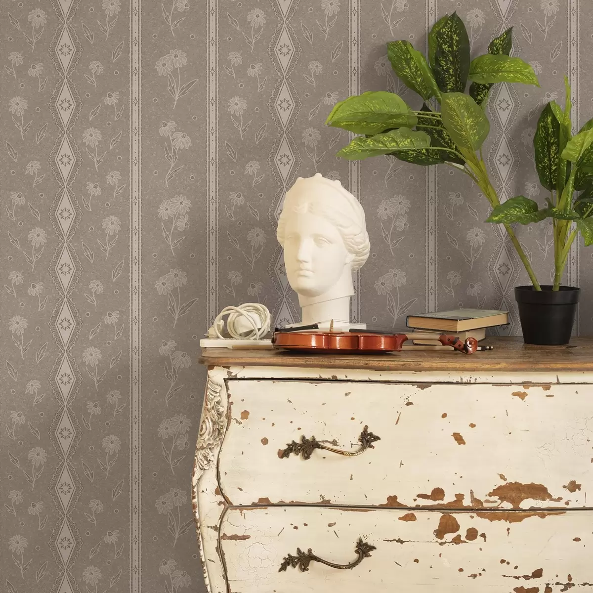 Wallpaper Stripes with daisies and lace on a gray-beige background a00295