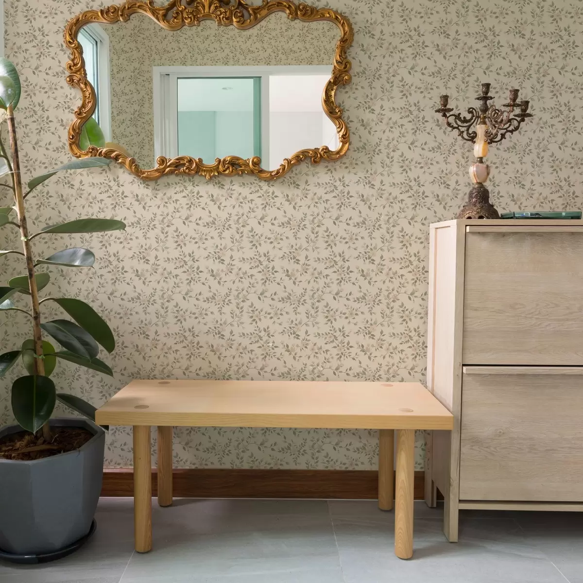 Wallpaper Delicate pastel flower branches on beige background a00390