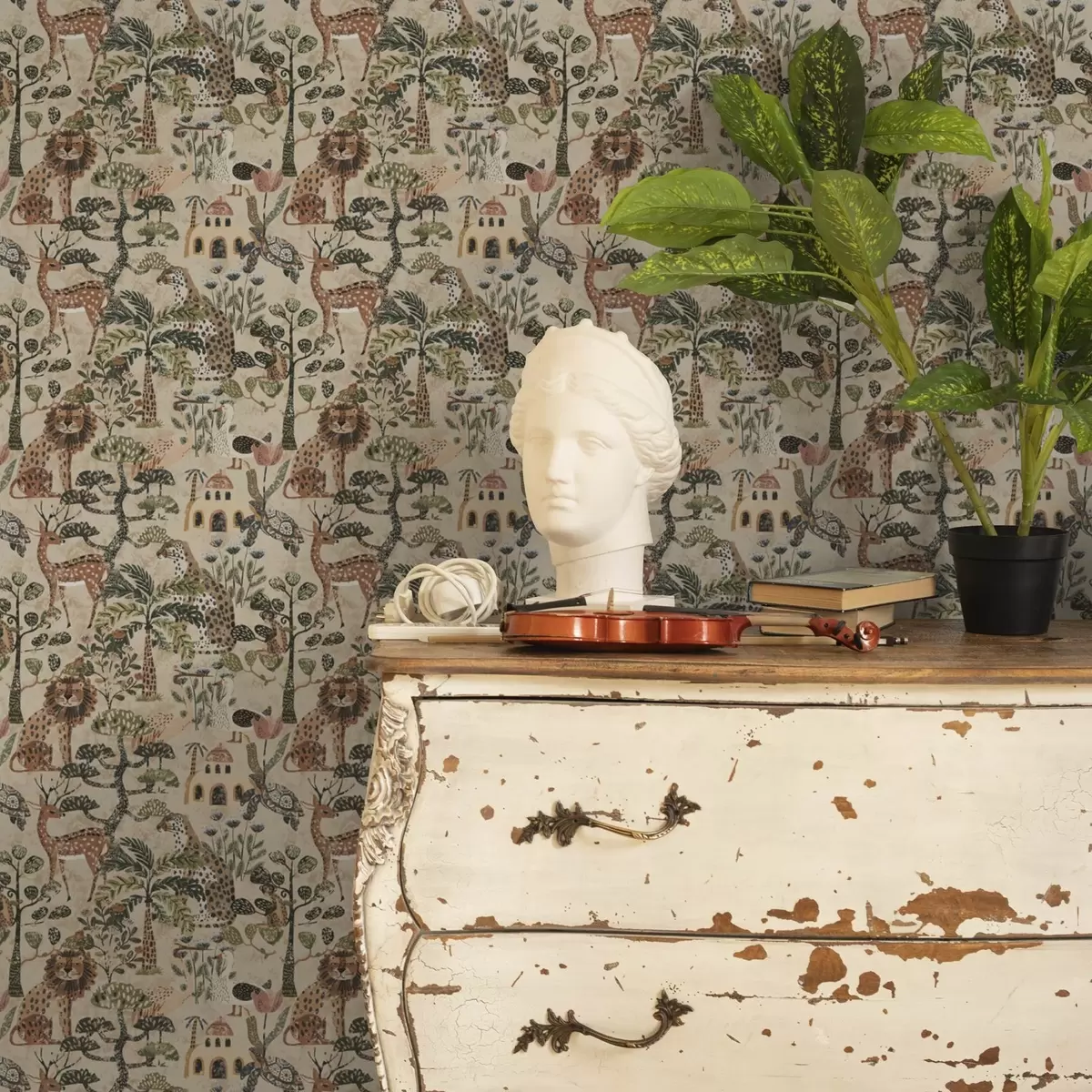 Wallpaper Safari animals and savannah leaves in warm earthy tones a00392