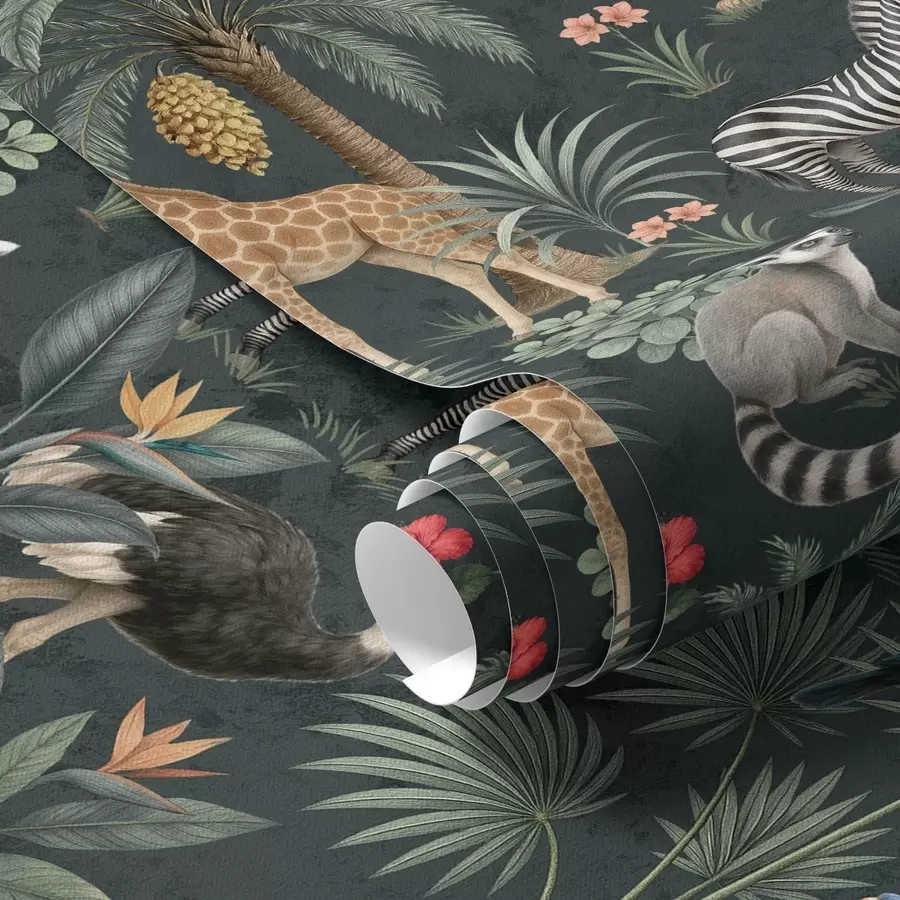 wall murals Realistic tropical animals among plants a00427