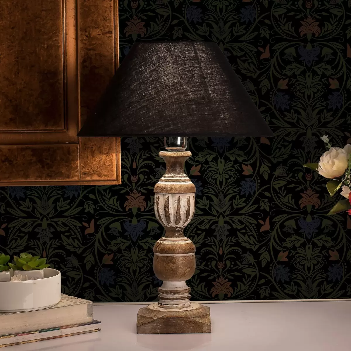 Wallpaper Dark ornament with plants in classic style a00412