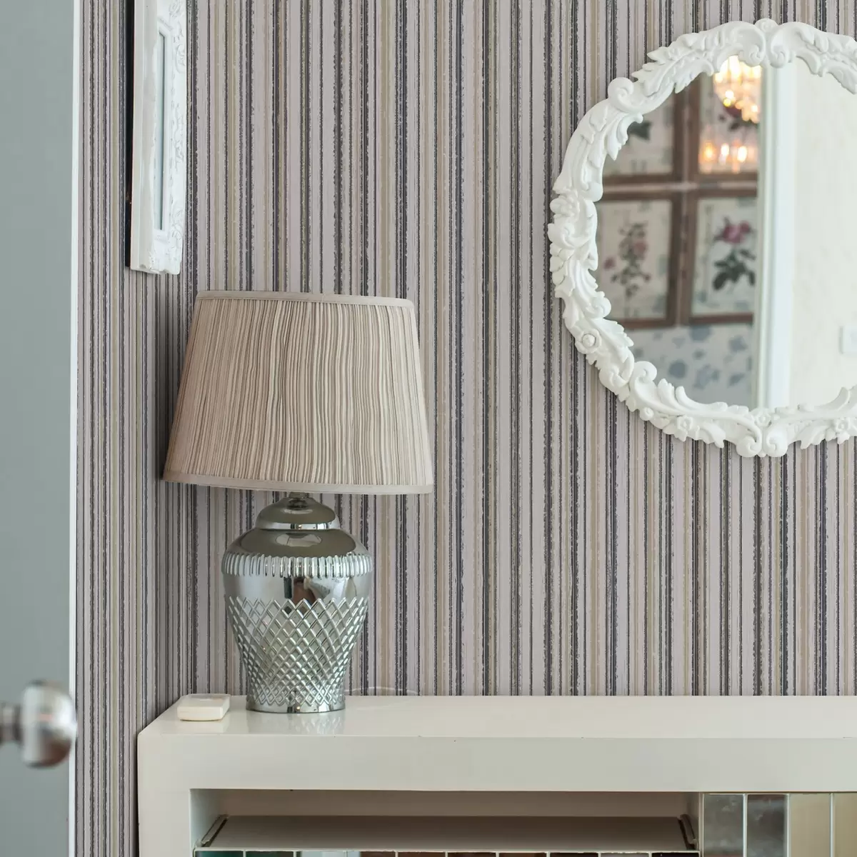 Wallpaper Stripes in gray-beige and yellowish shades a00508
