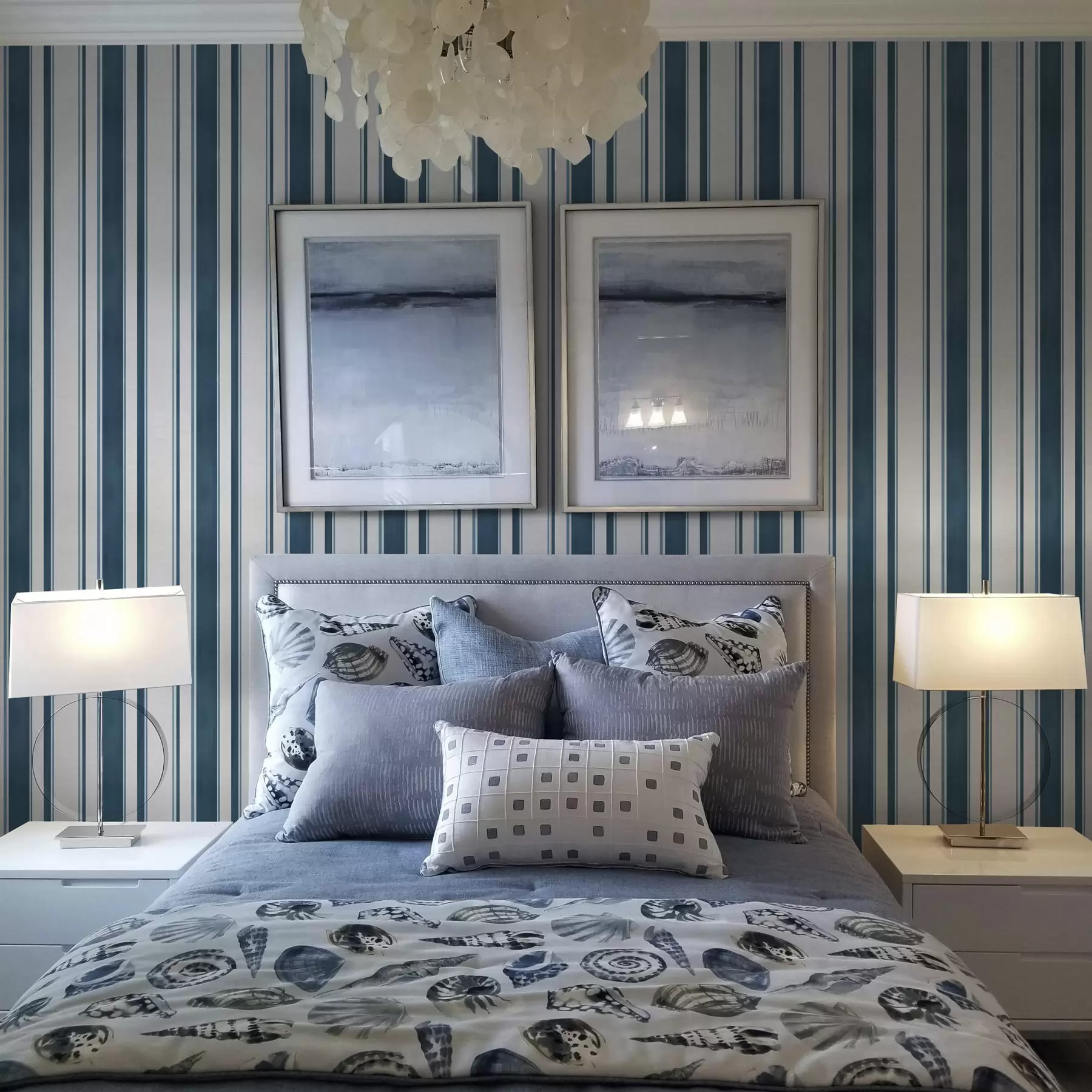 wall murals Combination of turquoise stripes on a white background with rhythm a00527