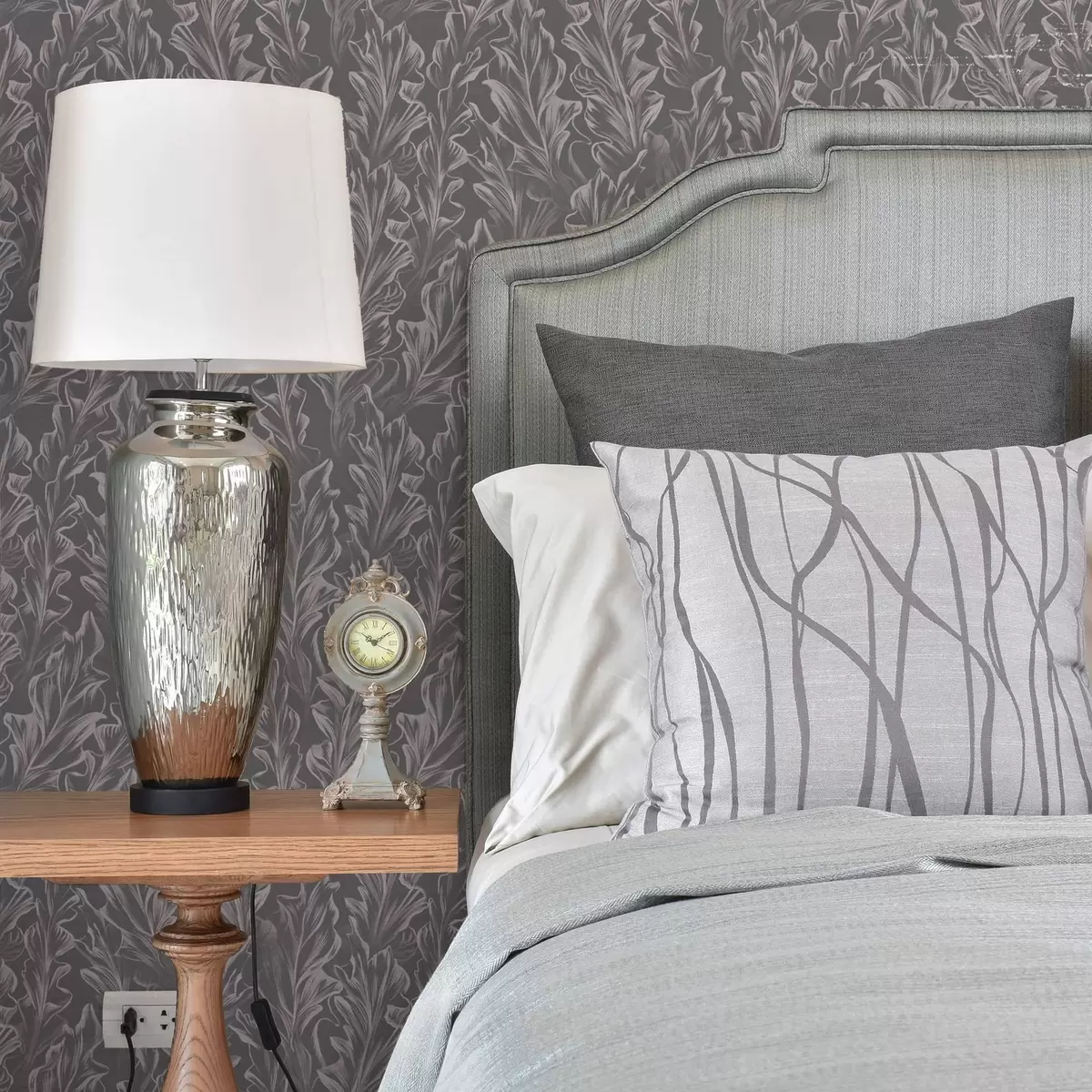 Wallpaper Flowing leafy waves on a graphite background, high contrast a00495v1