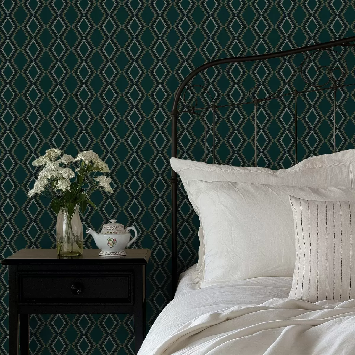 Wallpaper Dark teal-green background with vertical rows of diamonds a00976