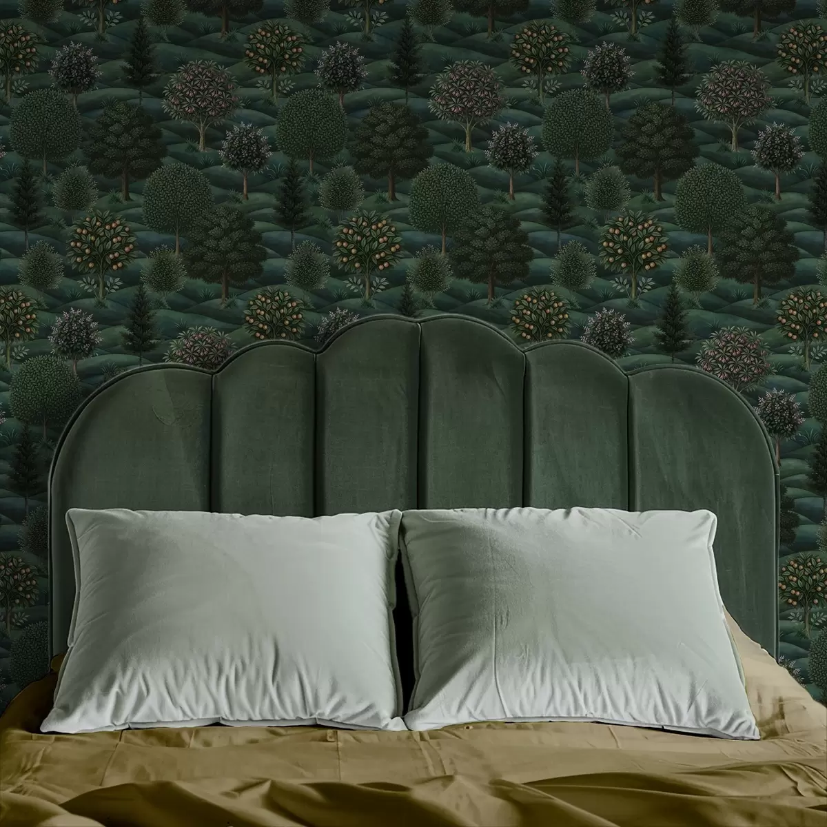 Wallpaper Rich green rolling landscape with patterned trees a00892