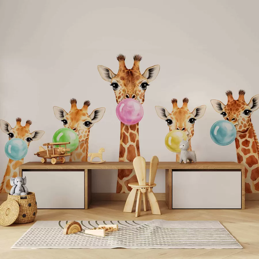 wall murals Giraffes with bubble gum w05492